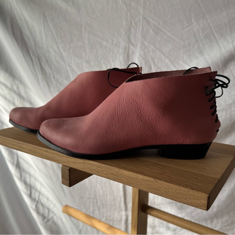 Sevilla Smith Griffin booties 37 6.5 - 7 Maine Cipria (pink) black sole 3cm heel